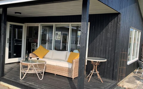 Norell - 800M from the Sea: Dachdecken, Hütte, Haus, Dach, Zuhause, Bauernhaus, Hütte, Estate, Dorf