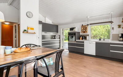 Hermand - 700M from the Sea