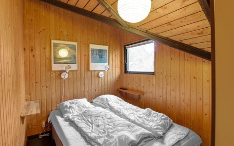 Melba - 8Km from the Sea: Blau, Strauch, Hütte, Ground, Garten, Estate, Schatten, Landscaping, Bauernhaus, Eco Hotel