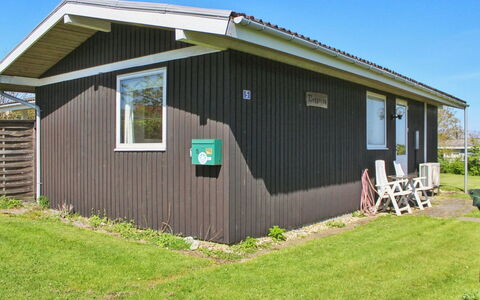 Carita - 500M from the Sea: Die Architektur, Dach, Zuhause, Verbundwerkstoff, Daylighting, Abstellgleis, Auffahrt