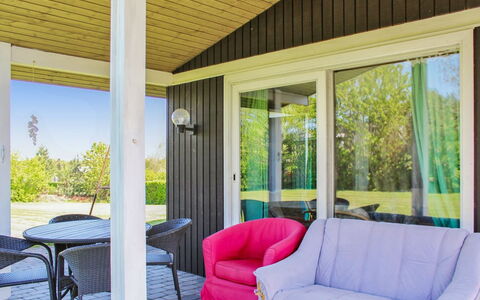 Carita - 500M from the Sea: Die Architektur, Dach, Zuhause, Verbundwerkstoff, Daylighting, Abstellgleis, Auffahrt