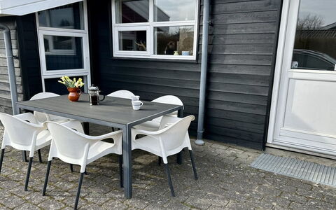 Swale - 500M from the Sea: Die Architektur, Dach, Zuhause, Verbundwerkstoff, Daylighting, Abstellgleis, Auffahrt
