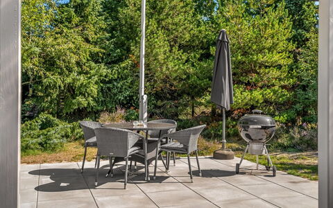 Leonor - 300M from the Sea: Möbel, Gartenmöbel, Tabelle, Stuhl, Tisch Im Freien, Schatten, Garten, Terrasse, Outdoor Struktur, Hinterhof