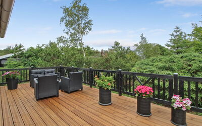 Flora - 150M from the Sea