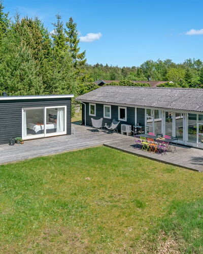 Sighwith - 500M from the Sea