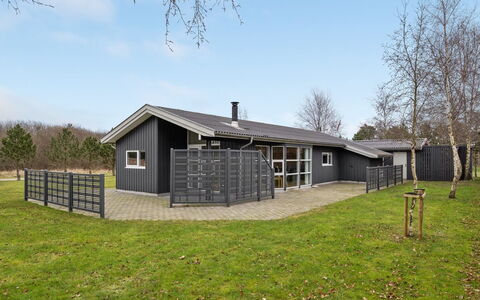 Andrea - 1.4Km from the Sea: Dachdecken, Hütte, Haus, Dach, Zuhause, Bauernhaus, Hütte, Estate, Dorf
