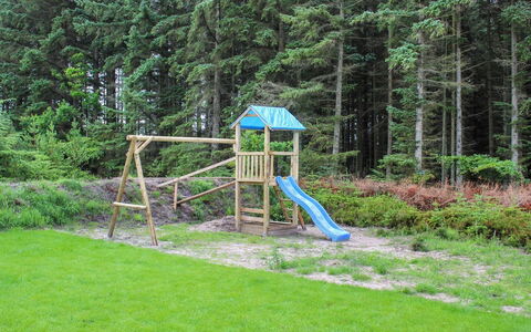Cate - 150M from the Sea: Dachdecken, Hütte, Haus, Dach, Zuhause, Bauernhaus, Hütte, Estate, Dorf