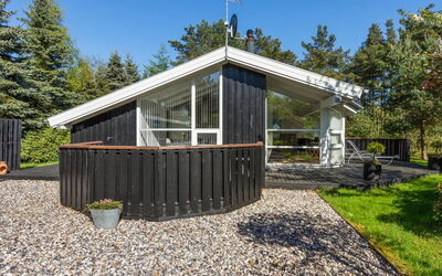 Nafne - 500M from the Sea
