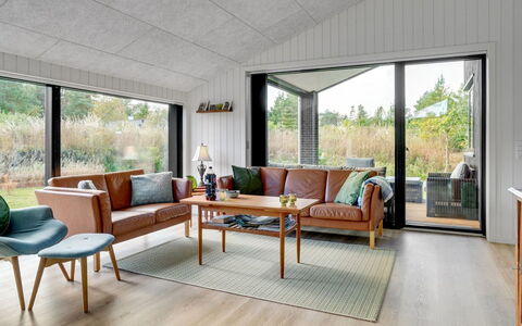 Sinna - from the Sea: Holz, Zuhause, Veranda, Deck, Hartholz, Dach, Holzbeize, Holzboden, Eco Hotel