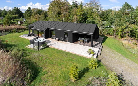 Sinna - from the Sea: Holz, Zuhause, Veranda, Deck, Hartholz, Dach, Holzbeize, Holzboden, Eco Hotel