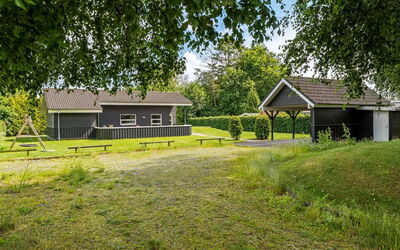 Karstina - 1Km from the Sea