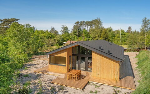 Ileana - from the Sea: Holz, Dach, Haus, Hütte, Tür, Zuhause, Abstellgleis, Grundstueck, Gartenbauten, Schuppen