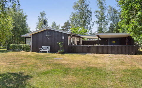 Kajo - 800M from the Sea: Haus, Dach, Zuhause, Hütte, Schuppen, Gartenbauten, Abstellgleis, Garten, Blockhaus, Hütte