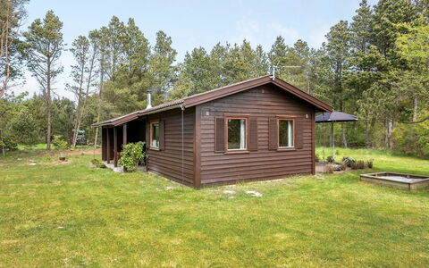 Carina - 5Km from the Sea: Wohngebiet, Dach, Vorort, Auffahrt, Estate, Kamin