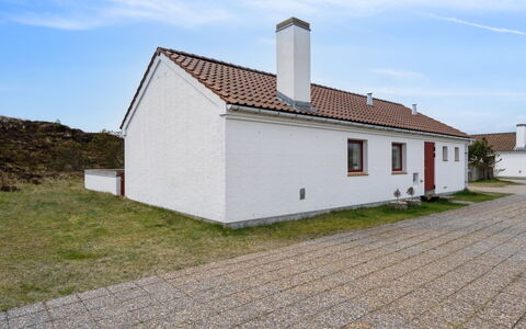Viena - 400M from the Sea: Dachdecken, Hütte, Haus, Dach, Zuhause, Bauernhaus, Hütte, Estate, Dorf