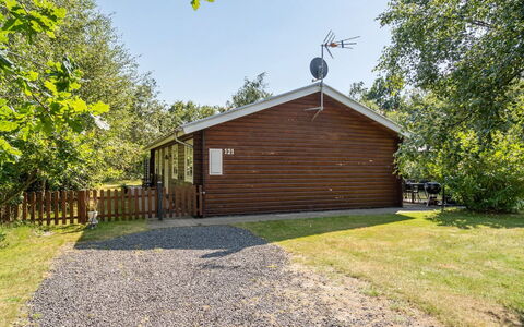 Tian - from the Sea: Holz, Zuhause, Veranda, Deck, Hartholz, Dach, Holzbeize, Holzboden, Eco Hotel