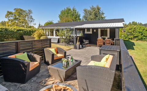 Savina - from the Sea: Möbel, Interior Design, Flooring, Holz, Fussboden, Decke, Holzboden, Stuhl, Tabelle, Beleuchtung