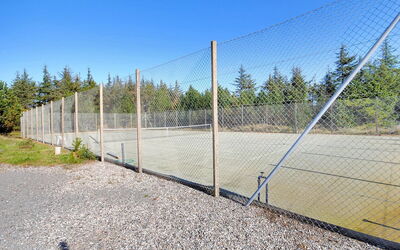 Gunnie - 1.1Km from the Sea