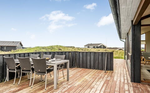 Yma - 200M from the Sea: Decke, Flooring, Interior Design, Fussboden, Verbundwerkstoff, Möbel, Resort, Hotel, Design, Daylighting