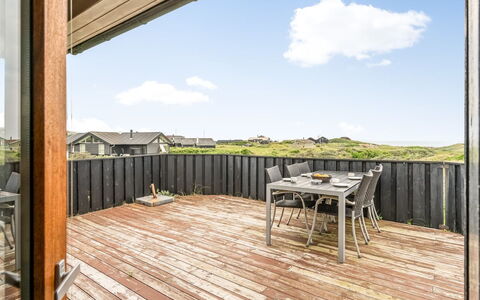 Yma - 200M from the Sea: Decke, Flooring, Interior Design, Fussboden, Verbundwerkstoff, Möbel, Resort, Hotel, Design, Daylighting