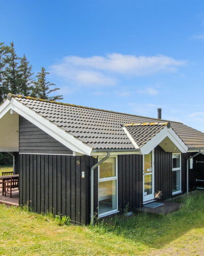 Bengt - 1Km from the Sea