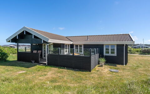 Elea - 394M from the Sea: Die Architektur, Dach, Zuhause, Verbundwerkstoff, Daylighting, Abstellgleis, Auffahrt