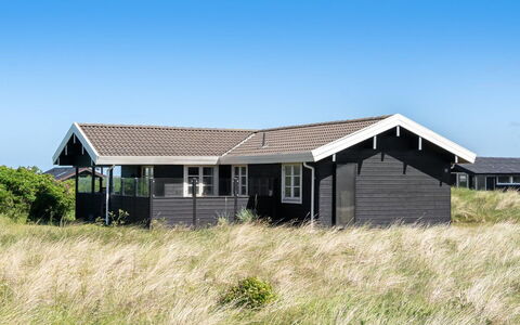 Elea - 394M from the Sea: Die Architektur, Dach, Zuhause, Verbundwerkstoff, Daylighting, Abstellgleis, Auffahrt