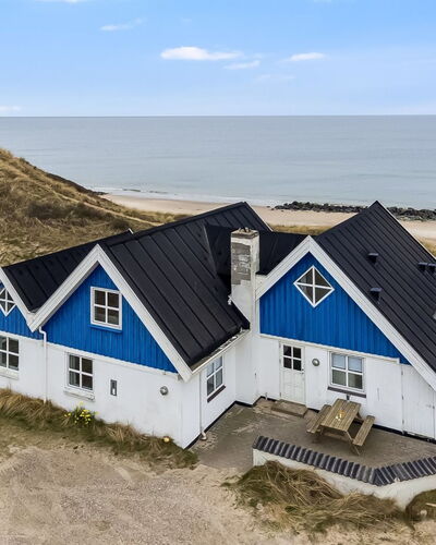 Hillegonde - 84M from the Sea