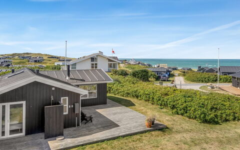 Marjanna - 350M from the Sea: Dach, Haus, Zuhause, Hütte, Abstellgleis, Estate, Veranda, Gartenbauten