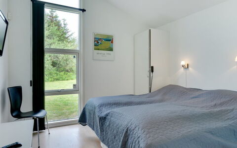 Aiyana - 530M from the Sea: Interior Design, Möbel, Decke, Schlafzimmer, Bett, Beleuchtung, Zuhause, Fussboden, Zimmer, Light Fixture