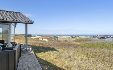 Konsta - 200M from the Sea: Schwimmbad, Gartenmöbel, Möbel, Resort, Flagstone, Eco Hotel, Schatten, Stuhl, Freizeit, Estate