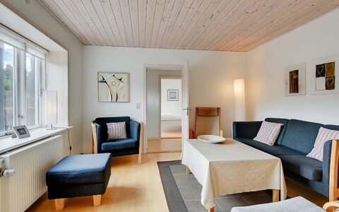 Etta - 957M from the Sea: Interior Design, Flooring, Fussboden, Wand, Möbel, Holz, Decke, Holzboden, Wohnzimmer, Zimmer