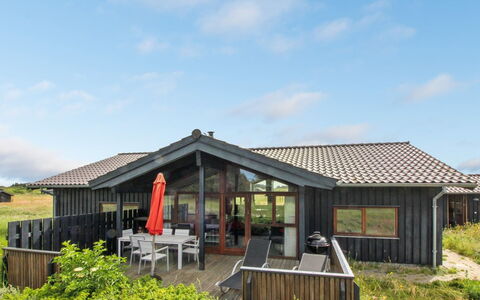 Emma - 976M from the Sea: Dach, Haus, Zuhause, Hütte, Die Architektur, Grundstueck, Ländliches Gebiet, Abstellgleis, Veranda, Steigung