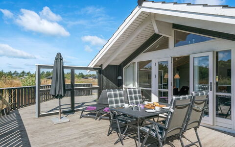 Aria - 1.2Km from the Sea: Deck, Hartholz, Schatten, Planke, Resort, Veranda, Stuhl, Gartenmöbel, Balkon, Holzboden