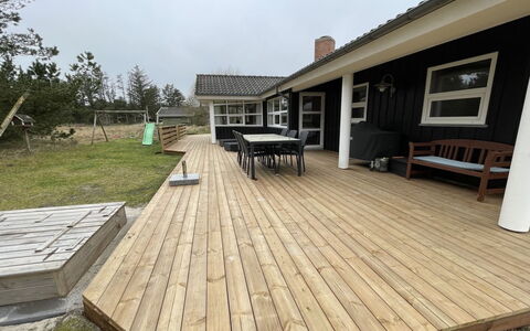 Carlina - 1.3Km from the Sea: Die Architektur, Dach, Zuhause, Verbundwerkstoff, Daylighting, Abstellgleis, Auffahrt