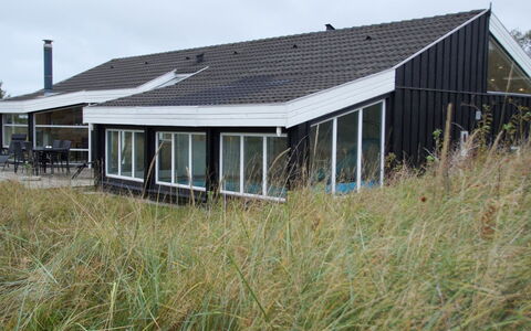 Amadahy - 950M from the Sea: Gras, Haus, Dach, Zuhause, Hütte, Strauch, Grundstueck, Ländliches Gebiet, Bauernhaus, Ground
