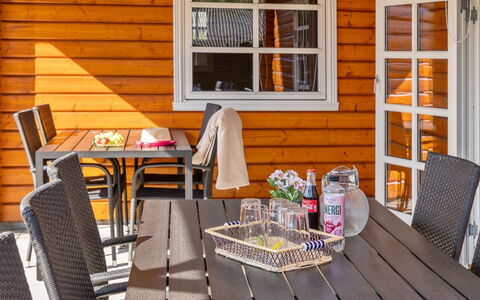 Brigitta - 1.5Km from the Sea: Dachdecken, Hütte, Haus, Dach, Zuhause, Bauernhaus, Hütte, Estate, Dorf
