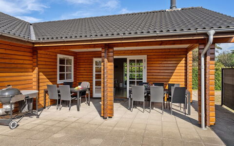 Brigitta - 1.5Km from the Sea: Dachdecken, Hütte, Haus, Dach, Zuhause, Bauernhaus, Hütte, Estate, Dorf