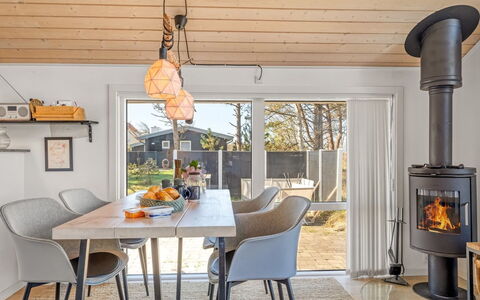 Tishon - 100M from the Sea: Flooring, Interior Design, Möbel, Holz, Fussboden, Holzboden, Küche & Esszimmer Tisch, Decke, Esszimmer, Zuhause
