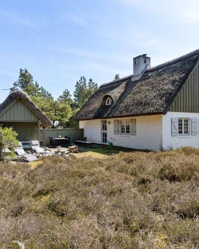 Gravers - 300M from the Sea