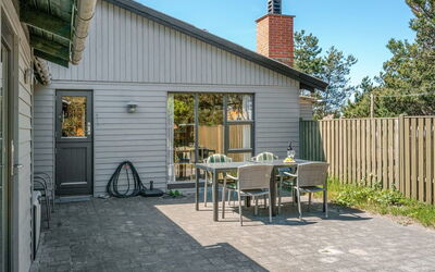 Petersen - 50M from the Sea