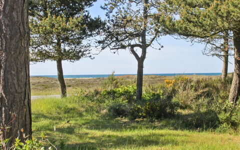 Hatem - 200M from the Sea: Holz, Zuhause, Veranda, Deck, Hartholz, Dach, Holzbeize, Holzboden, Eco Hotel
