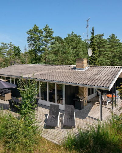 Adelisa - 600M from the Sea