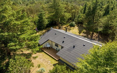 Hakan - 4Km from the Sea