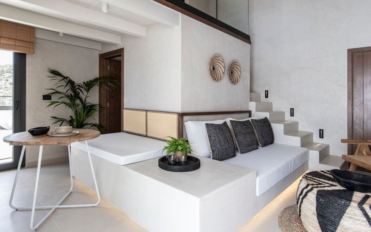Loft Suite With Outdoor Plunge Pool