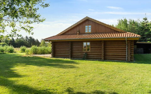 Elsia - 1.5Km to the Fjord: Die Architektur, Dach, Zuhause, Verbundwerkstoff, Daylighting, Abstellgleis, Auffahrt