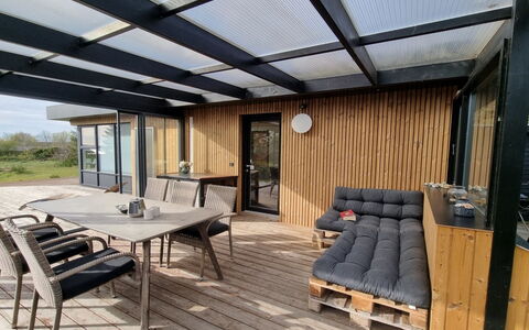 Lefke - 400M to the Fjord: Die Architektur, Dach, Zuhause, Verbundwerkstoff, Daylighting, Abstellgleis, Auffahrt