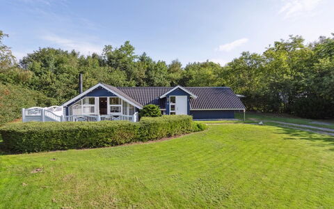 Ines - 25Km from the Sea: Dachdecken, Hütte, Haus, Dach, Zuhause, Bauernhaus, Hütte, Estate, Dorf