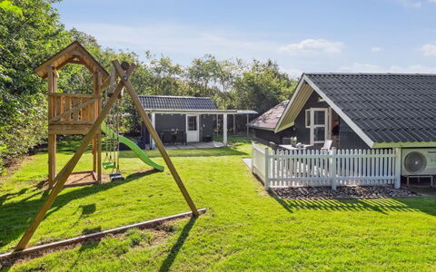 Ines - 25Km from the Sea: Dachdecken, Hütte, Haus, Dach, Zuhause, Bauernhaus, Hütte, Estate, Dorf