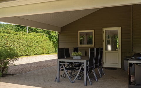 Anica - 29Km from the Sea: Hütte, Zuhause, Haus, Dach, Veranda, Estate, Abstellgleis, Gartenbauten, Bauernhaus, Garten